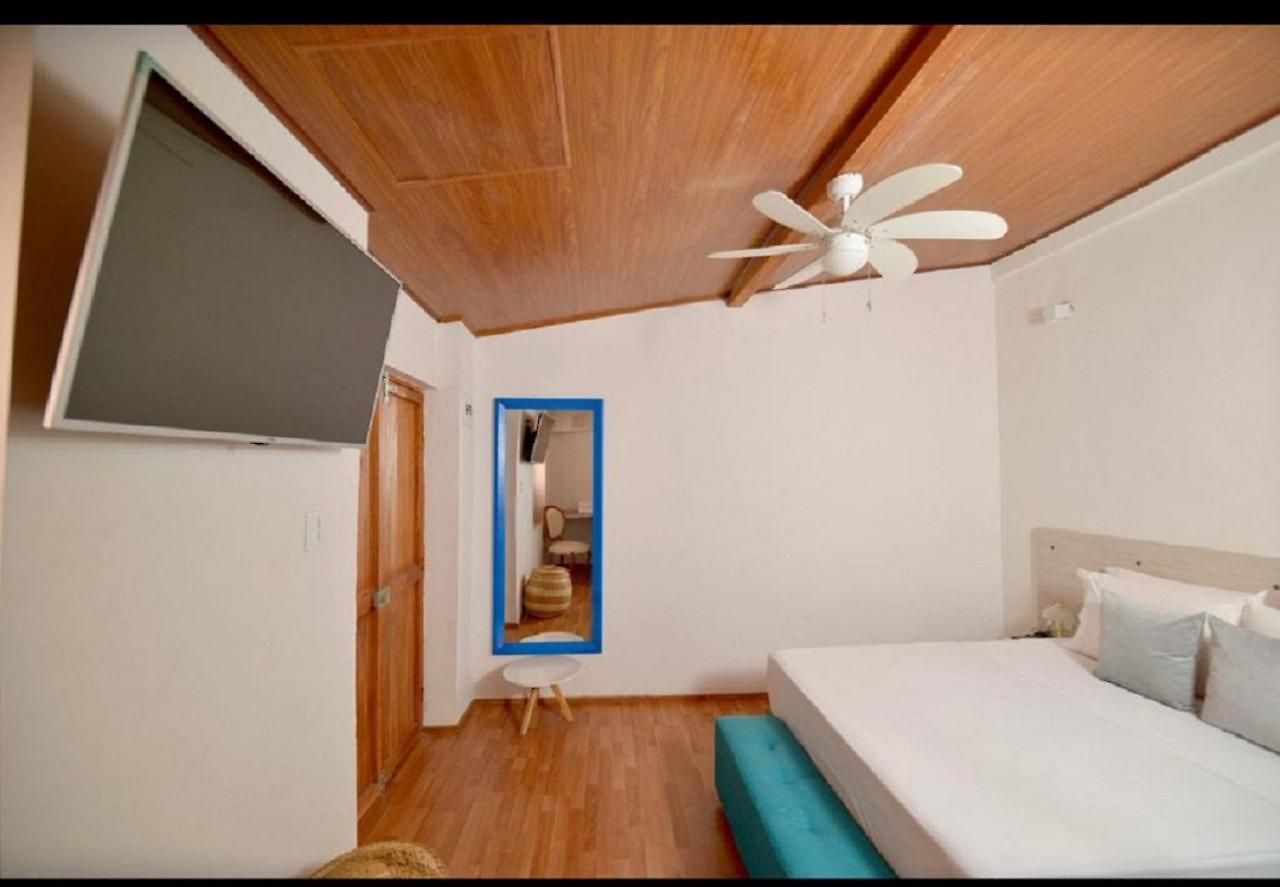 Bed & Breakfast Ca-6 En La Ciudad Amurallada De Con Piscina Y Wifi *
