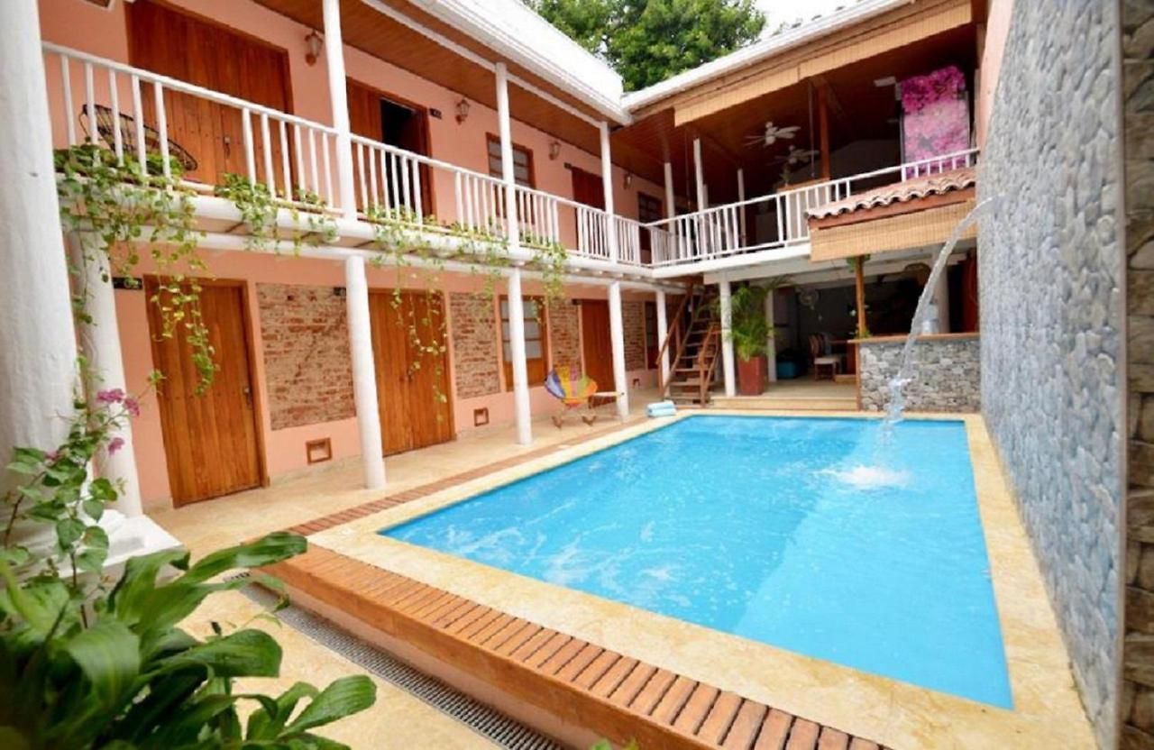 Ca-6 En La Ciudad Amurallada De Con Piscina Y Wifi Bed & Breakfast *