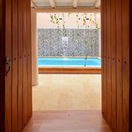 Ca-6 En La Ciudad Amurallada De Con Piscina Y Wifi * Cartagena